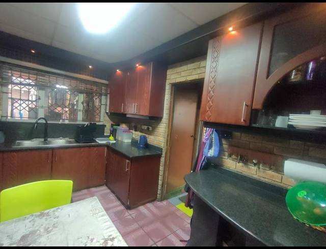 3 BEDROOM HOUSE FOR SALE IN MOORTON